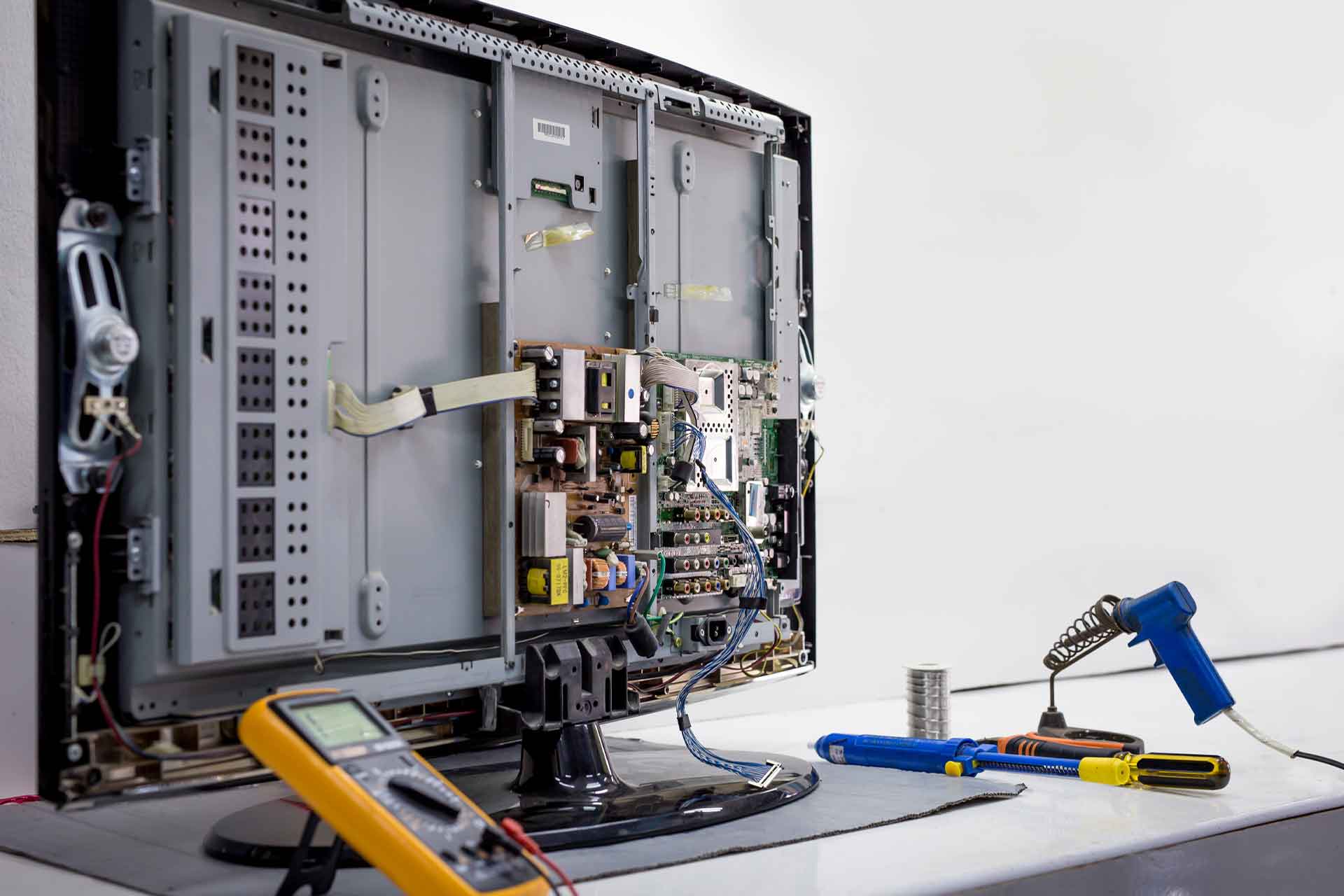 Menderes Televizyon Servisi Menderes TV tamiri görsel 2